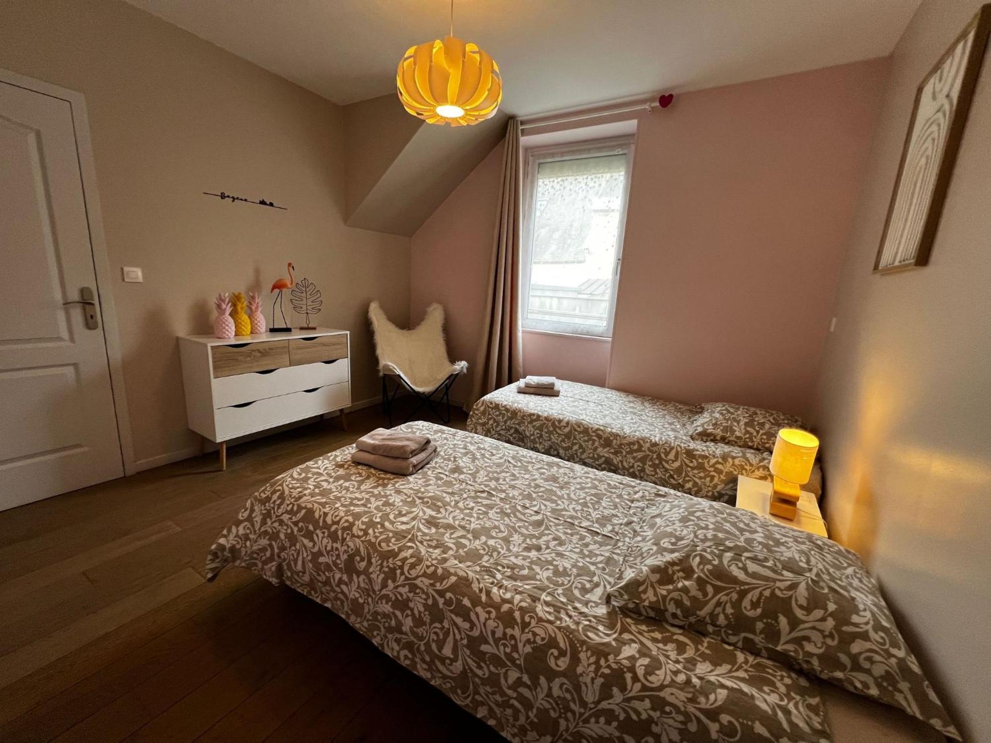 Maison D'Alice - Avec Spa Bayeux Exteriör bild